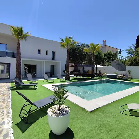 Mediterranean Moon House